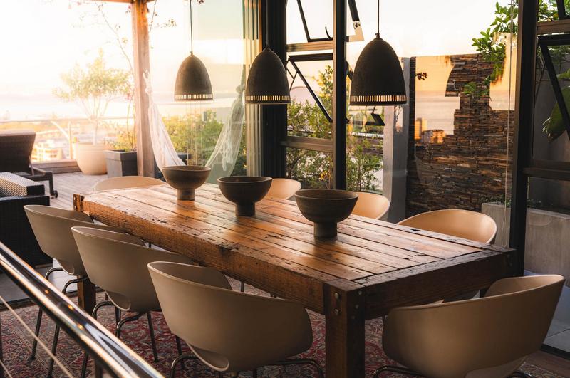 4 Bedroom Property for Sale in Green Point Western Cape